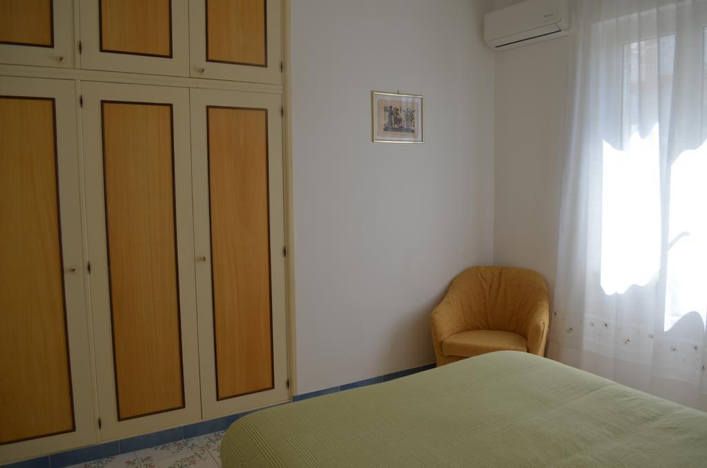 Apartamento Casa Elena Maiori Habitación foto