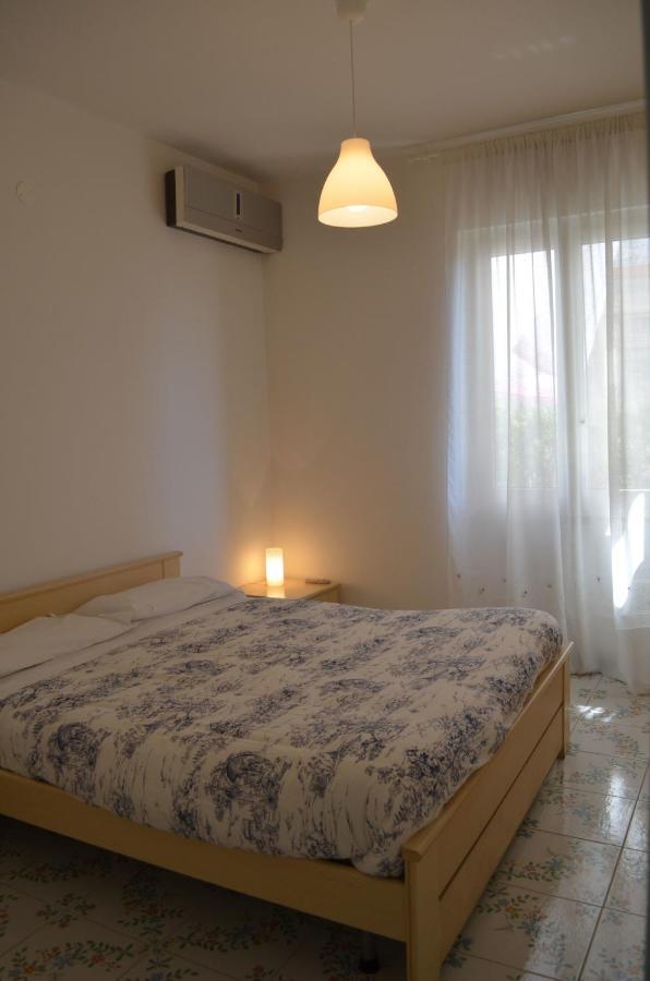 Apartamento Casa Elena Maiori Habitación foto